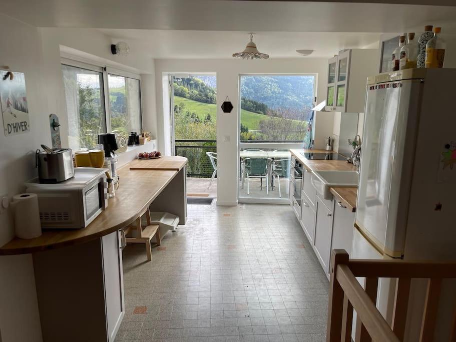 Magnifique Maison Renovee, 10Pers Rencurel Exteriör bild